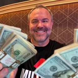 Mr. Hand Pay image